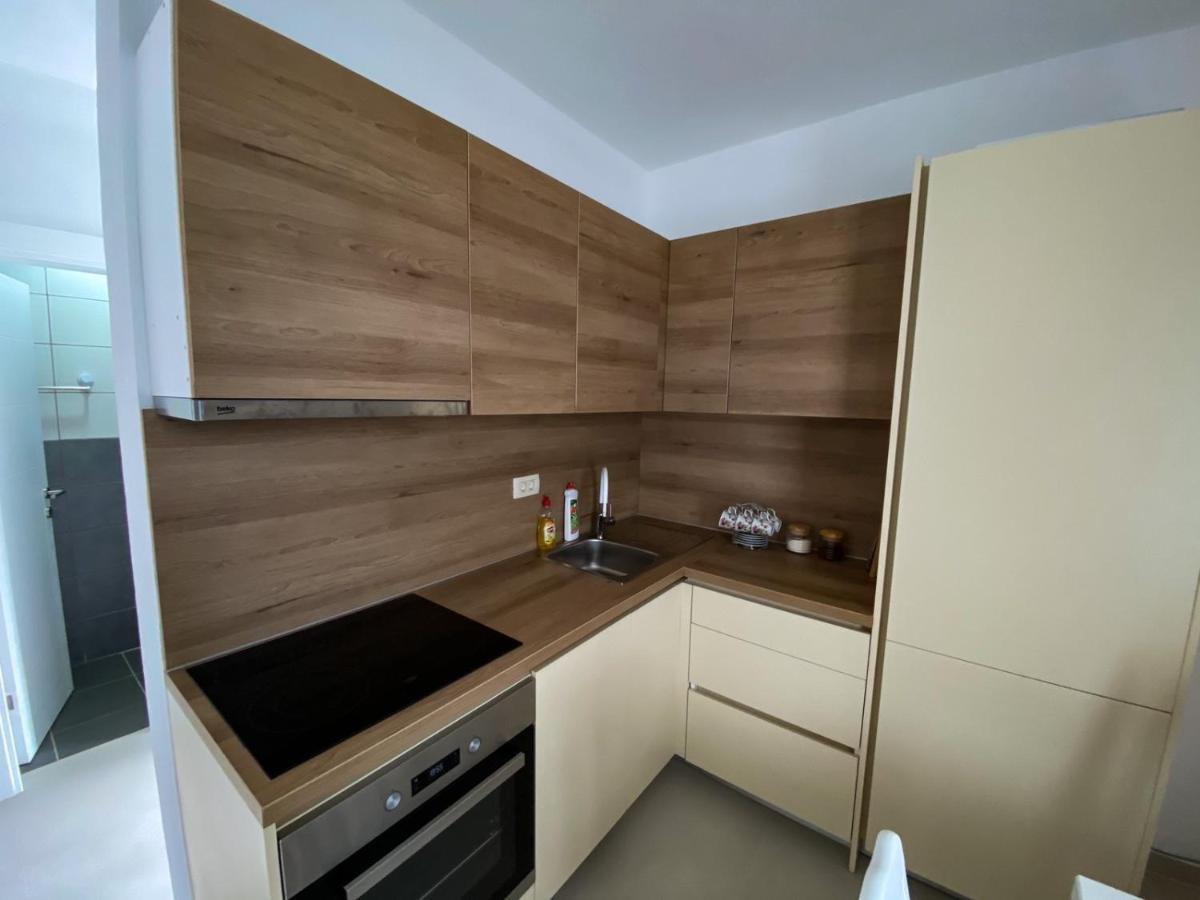 As Apartmani Budva Ngoại thất bức ảnh