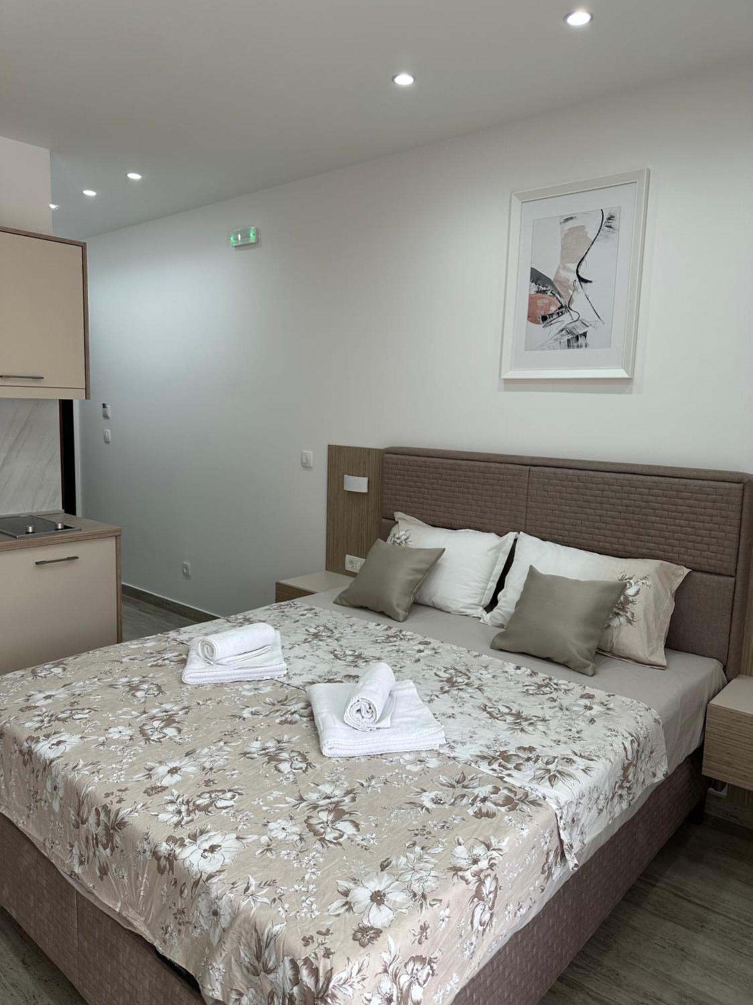 As Apartmani Budva Ngoại thất bức ảnh