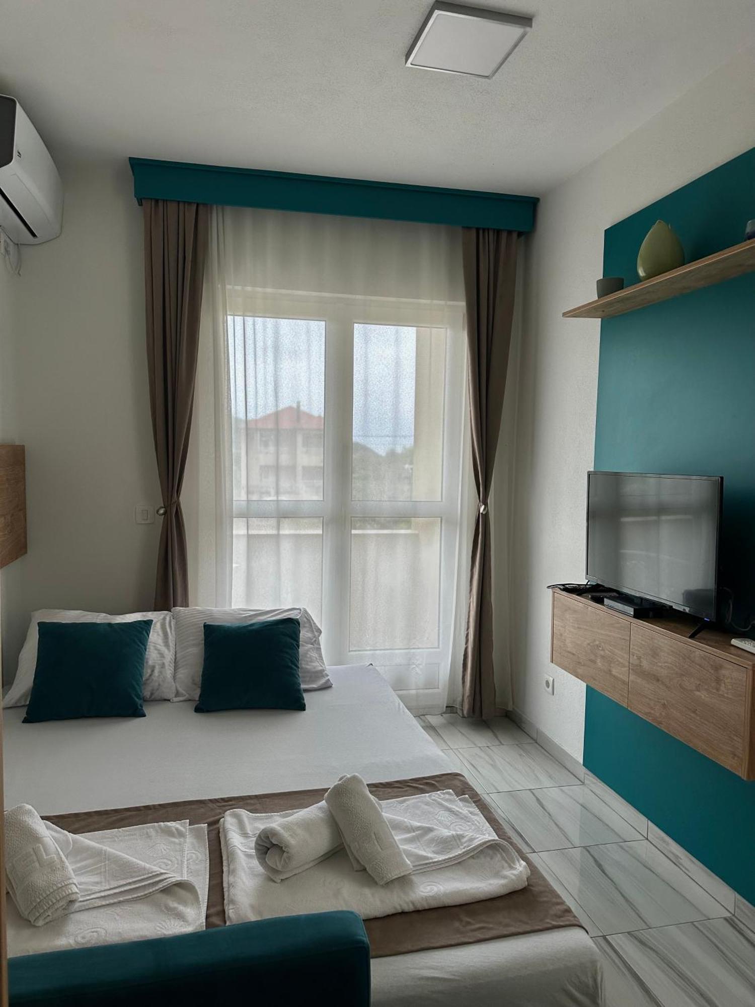 As Apartmani Budva Ngoại thất bức ảnh