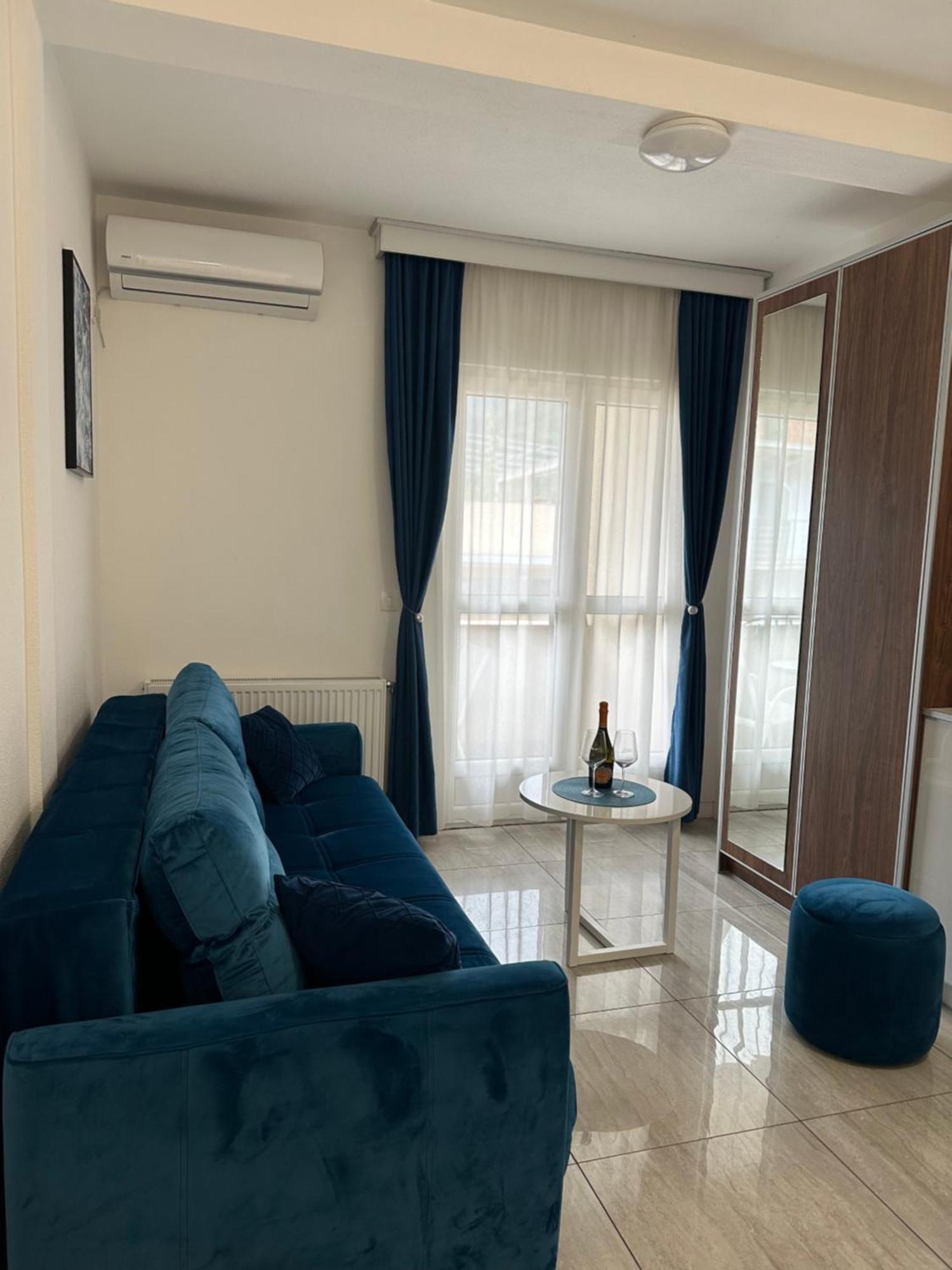 As Apartmani Budva Ngoại thất bức ảnh